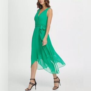 slim fit dress slacks Dkny SIDE LOGO TAPE DRESS  DTLR